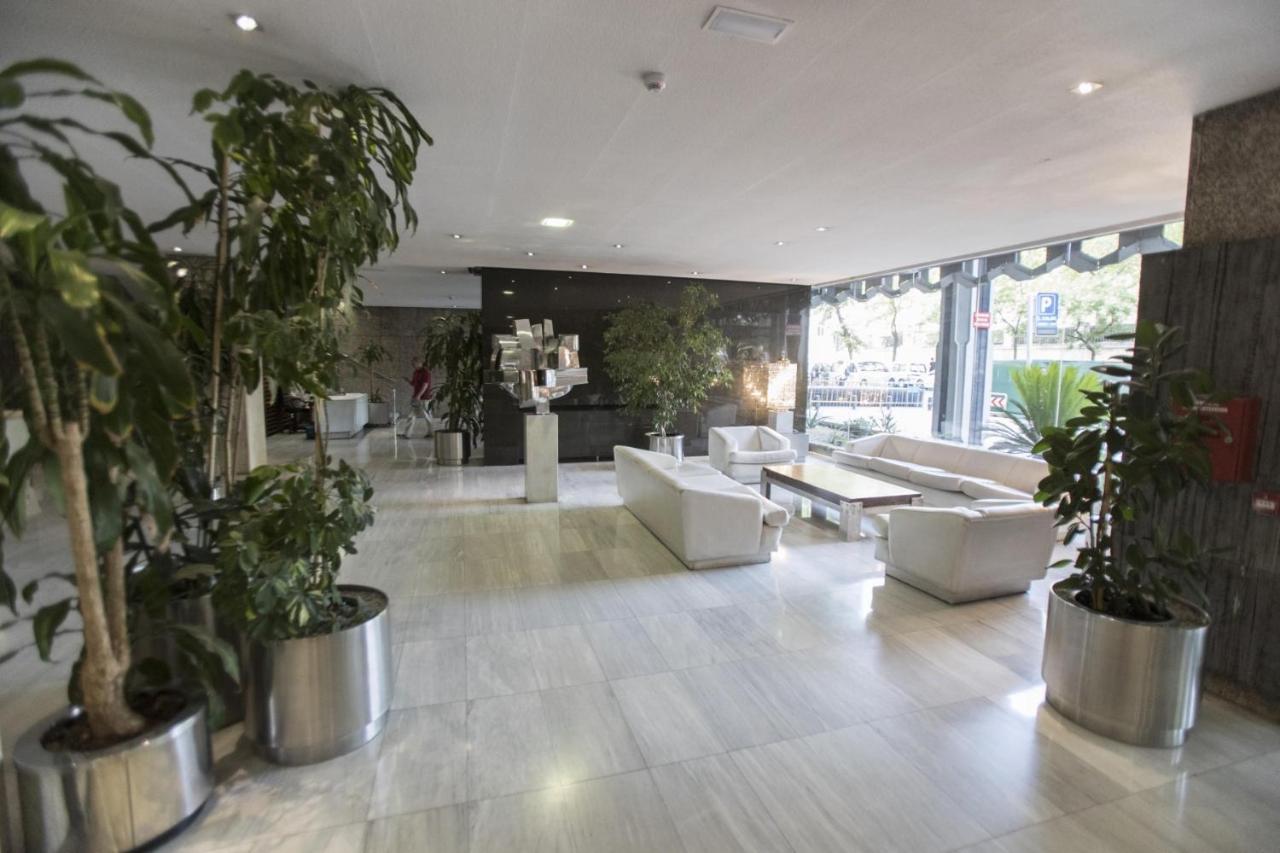 Centro Colon Apartment Madrid Exterior photo